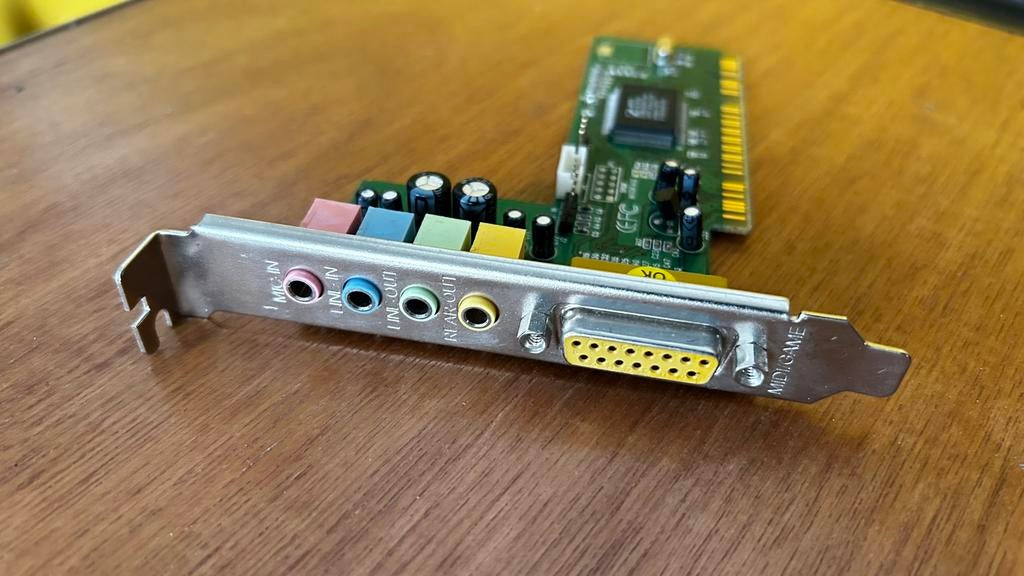 Geluidskaart C-MEDIA HSP CMI 8738/PCI-SX, Computers en Software, Ophalen of Verzenden, Zo goed als nieuw, Intern