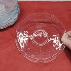 Glazen gebaksbordje, vintage,   10 beschikbaar, Huis en Inrichting, Glas of Glazen, Gebruikt, ., Ophalen of Verzenden
