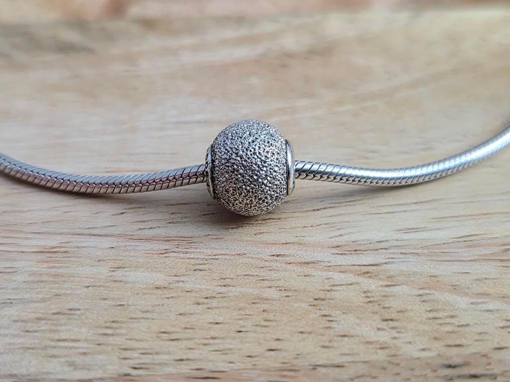 Pandora Essence wisdom bedel, Sieraden, Tassen en Uiterlijk, Bedels, Ophalen of Verzenden, Zo goed als nieuw, Zilver, Pandora