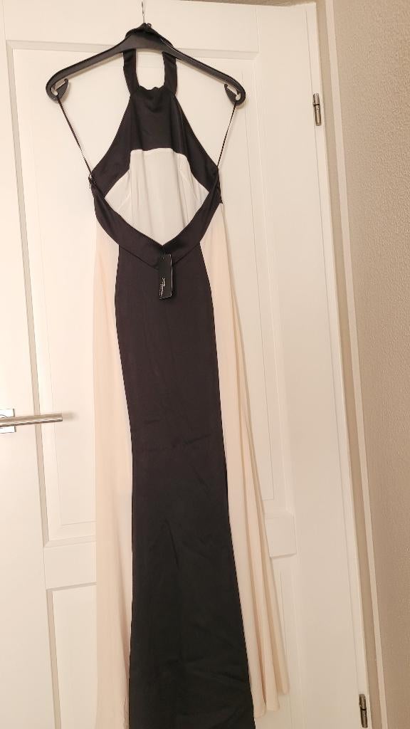 Maxi halter jurk in zwart/beige,, Galajurk, Zwart, Ophalen of Verzenden, Maat 36 (S)