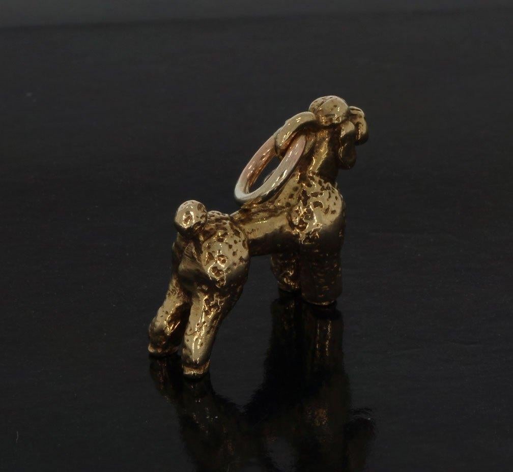 Poedel hond ketting hanger vintage gouden bedel armband, Sieraden, Tassen en Uiterlijk, Verzenden, Goud, Hanger, Met edelsteen