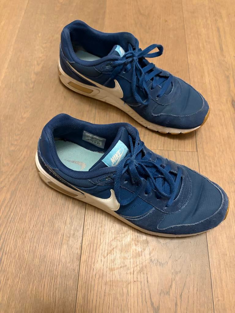 Partij gebruikte herenschoenen, maten 44 en 45, Kleding | Heren, Schoenen, Gedragen, Sneakers of Gympen, Overige kleuren, Ophalen of Verzenden