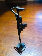 Corry Ammerlaan bronzen beeldje 'Visie op de toekomst', Antiek en Kunst, Kunst | Beelden en Houtsnijwerken, Ophalen of Verzenden