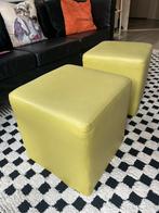 2 Limoen Groene Kunstlederen poefjes - 44x44 cm, Ophalen, Vierkant, Minder dan 50 cm, Zo goed als nieuw