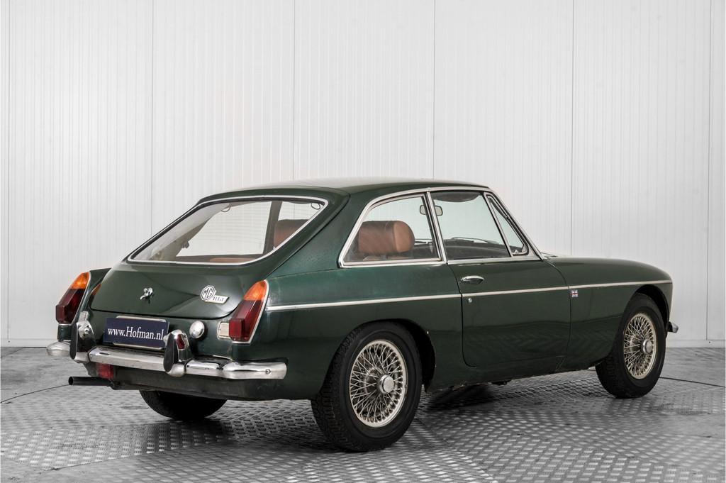 MG BGT MGBGT stalen dashbord . (bj 1973), Auto's, MG, 101 pk, Gebruikt, Overige modellen, 4 cilinders