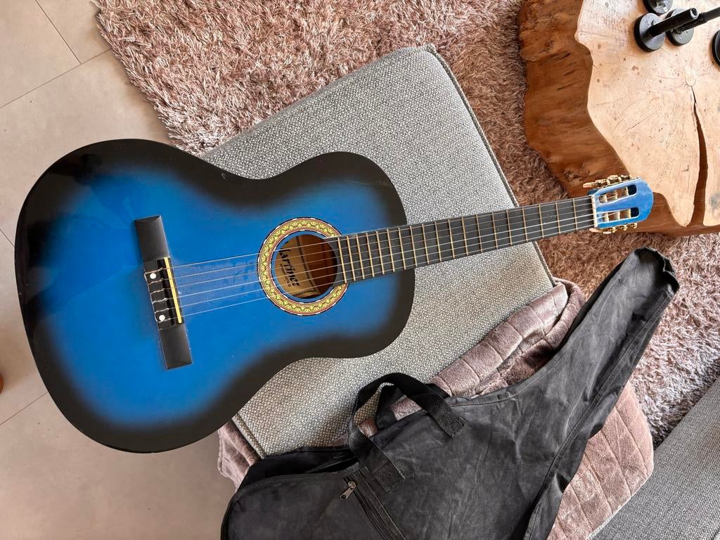 Blauwe gitaar + standaard ;Martinez model : MTC-080-PU 4/4, Ophalen, Gebruikt, Klassieke of Spaanse gitaar, Met koffer