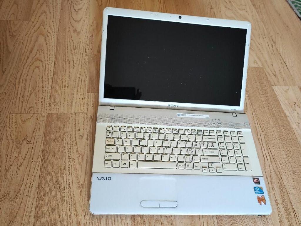 Sony Vaio display VPCEC2M1E, Computers en Software, Barebones, Ophalen of Verzenden, Niet werkend