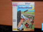 Asterix La Hoz de Oro hc 1966 Piloto Molino Spaans, Gelezen, Eén stripboek, Ophalen of Verzenden, Goscinny & Uderzo