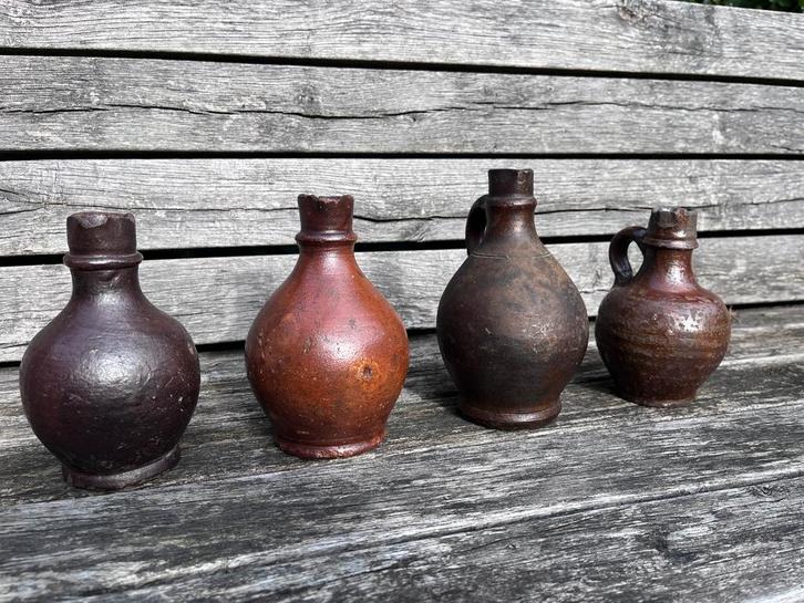 Lot van 4 steengoed oliekruikjes kruik Bouffioulx 18e eeuw, Antiek en Kunst, Antiek | Keramiek en Aardewerk, Ophalen of Verzenden