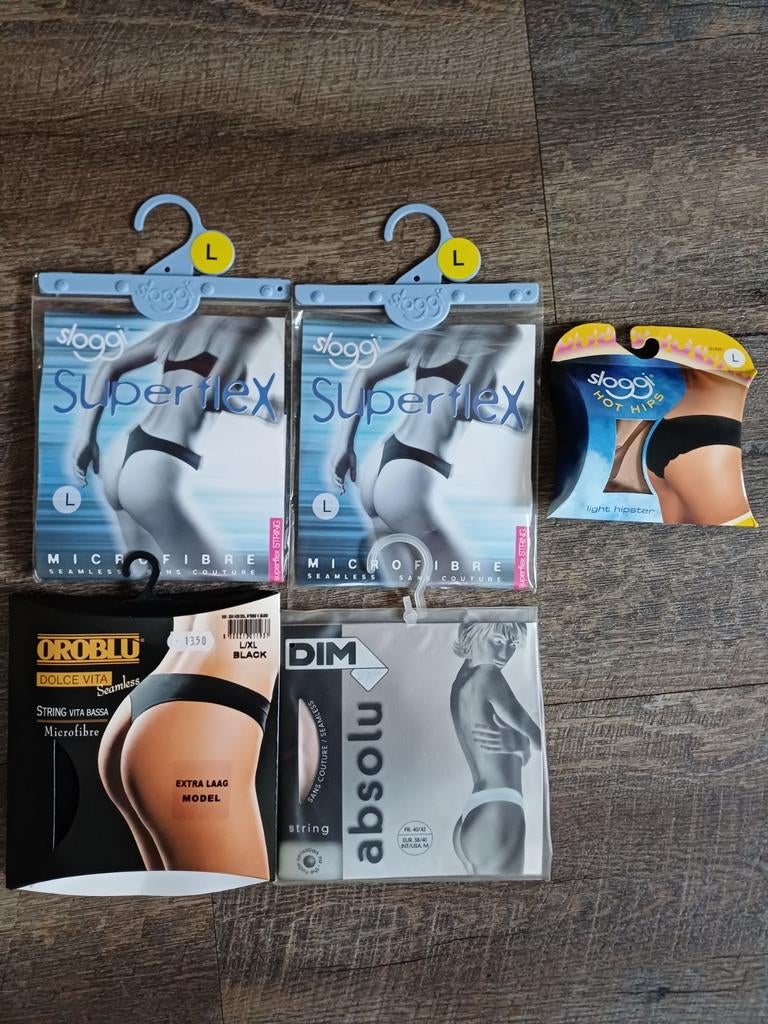 5 Nieuwe Strings & Hipster (Sloggi, Dim, Oroblu) - Diverse M, Kleding | Dames, Sloggi, Dim, Oroblu, Ophalen of Verzenden, Zwart