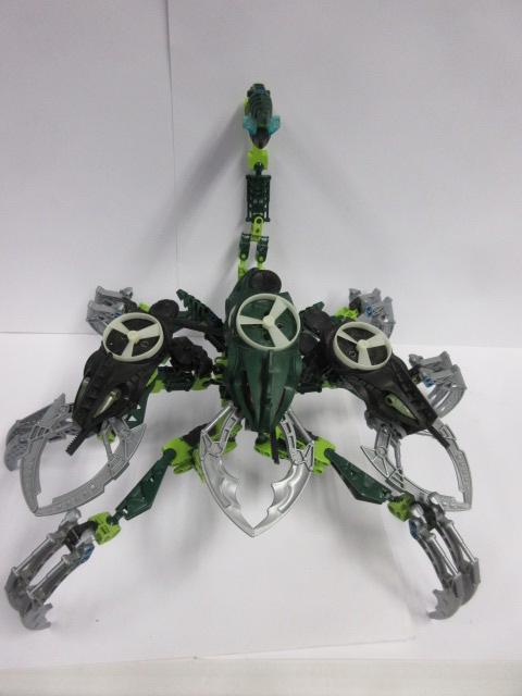Bionicle dl 5, div. sets + Bionicle maskers speciale kleuren, Ophalen of Verzenden, Zo goed als nieuw, Complete set, Lego