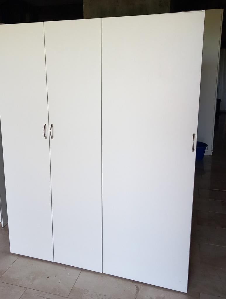 Ikea hang legkast Fonnes., Huis en Inrichting, Kasten | Roldeurkasten en Archiefkasten, Ophalen, 100 tot 150 cm, Geen idee, Meerdere deuren