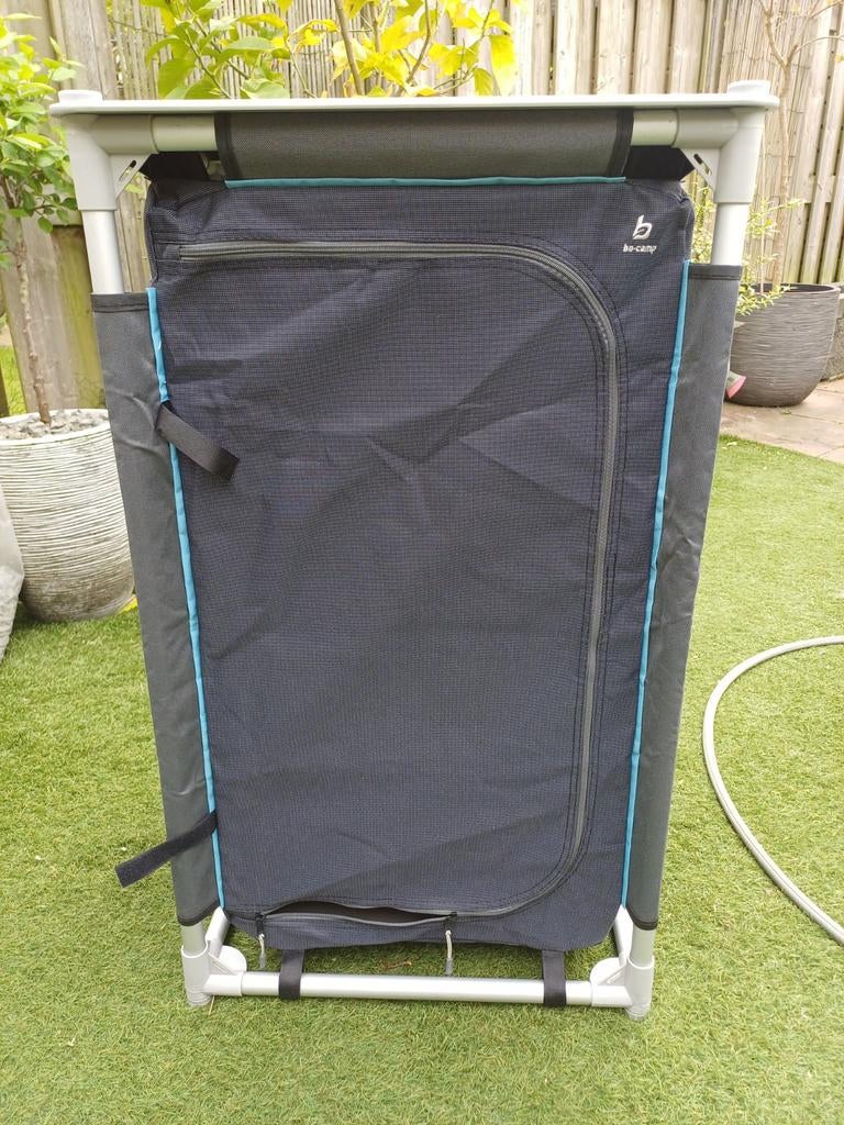 Bo-Camp Kleine Kampeerkast - Compact & Handig, Caravans en Kamperen, Ophalen, Zo goed als nieuw