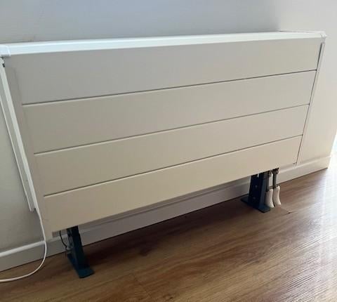 Jaga Tempo type 10 en Jaga Strada type 16, Doe-het-zelf en Verbouw, Verwarming en Radiatoren, Gebruikt, Radiator, 30 tot 80 cm