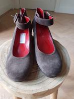 Pocco pazza nieuwe suède bruine schoen, 41, Kleding | Dames, Schoenen, Bruin, Overige typen, Nieuw, Ophalen of Verzenden