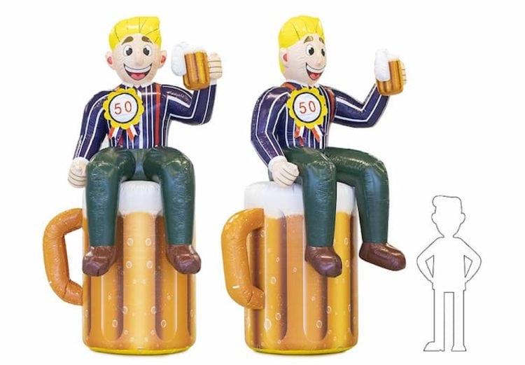 abraham op bierpul feestpop opblaasbaar te huur, Ophalen of Verzenden, Zo goed als nieuw, Abraham of Sarah