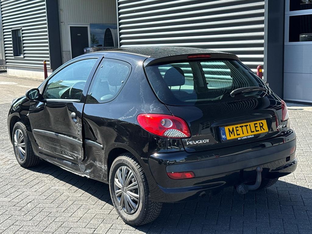 Peugeot 206 + 1.1 XR, trekhaak, Auto's, Peugeot, Voorwielaandrijving, Gebruikt, 60 pk, Origineel Nederlands