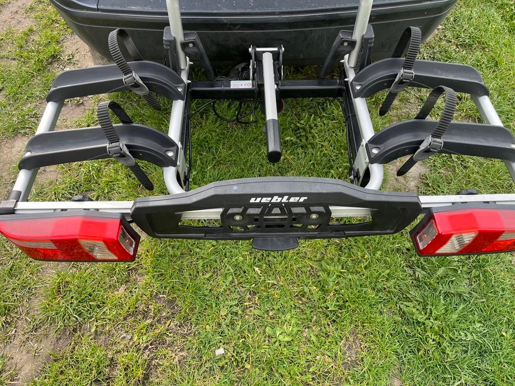 Uebler P22s fiestendrager, Auto diversen, Fietsendragers, Ophalen, Elektrische fiets, Zo goed als nieuw, 2 fietsen