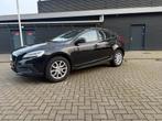 Volvo V40 Cross Country 2.0 T3 152PK 2018 Zwart, Auto's, Volvo, Voorwielaandrijving, 4 cilinders, Leder en Stof, Zwart