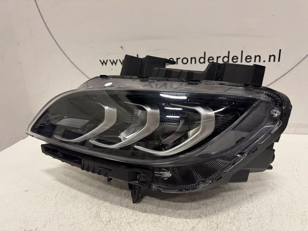 HYUNDAI KONA FACELIFT FULL LED KOPLAMP LINKS 92101J9600, Gebruikt, Heolleung-ro 12
06797  Seoul, Ophalen of Verzenden, Info@hyundai.com