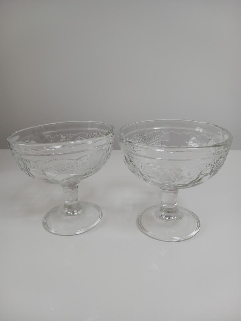 2 Vintage Glazen IJscoupes - Puntgaaf, Antiek en Kunst, Ophalen of Verzenden