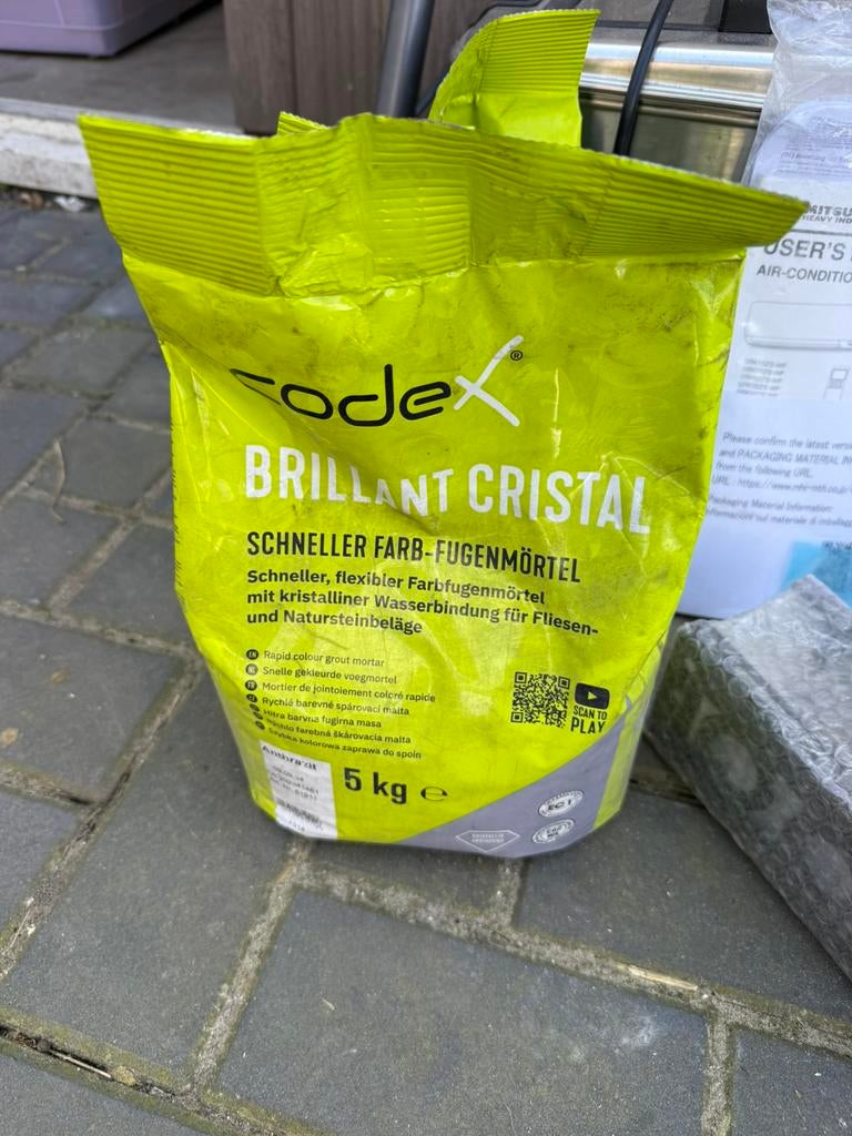 11 kg voegmortel, Ophalen, Minder dan 20 cm, Zo goed als nieuw, Wandtegels