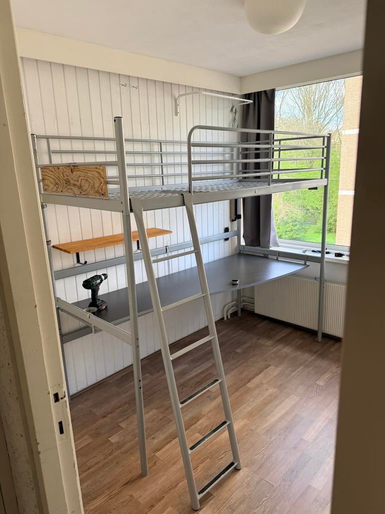 GRATIS Ikea stapelbed met bureau - aangepast in hoogte, Ophalen, Gebruikt, Eenpersoons, 210 cm