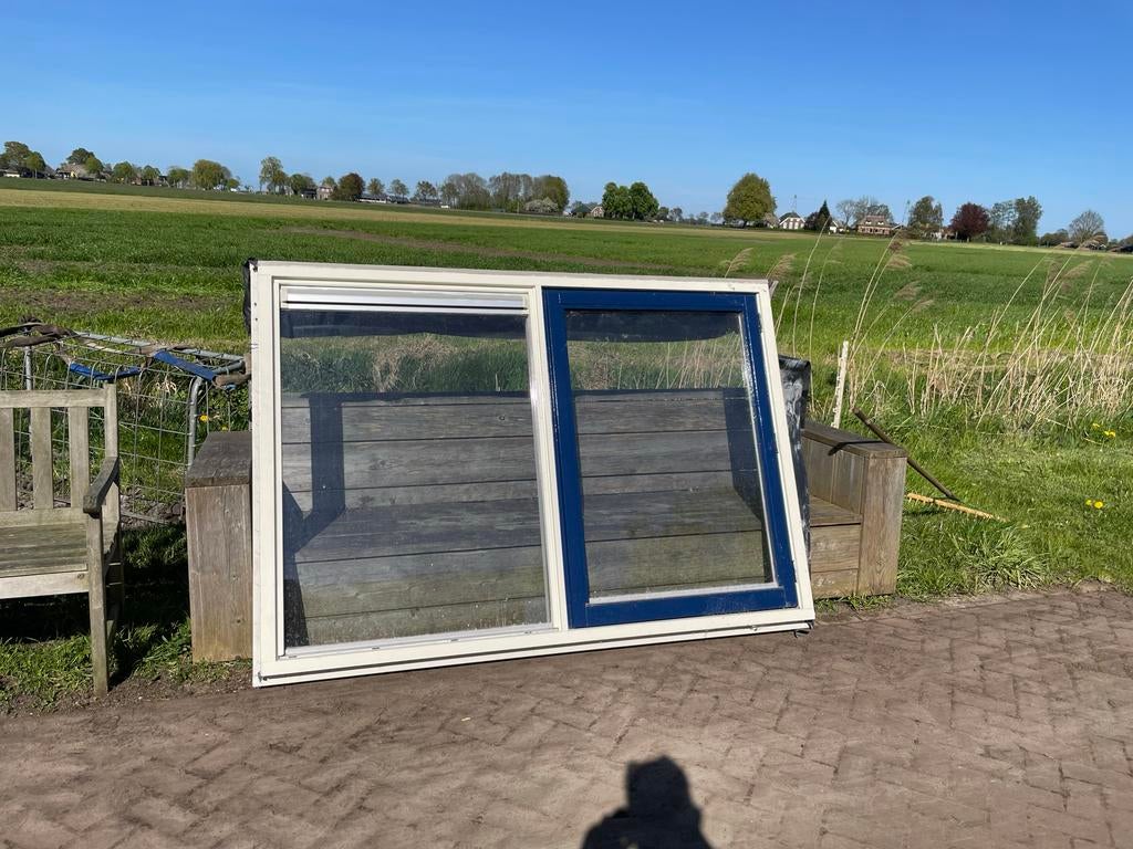 Hardhouten kozijn met dubbel glas - 140x200 cm, Doe-het-zelf en Verbouw, Glas en Ramen, Ophalen, Gevelraam of Ruit, Gebruikt, 160 cm of meer