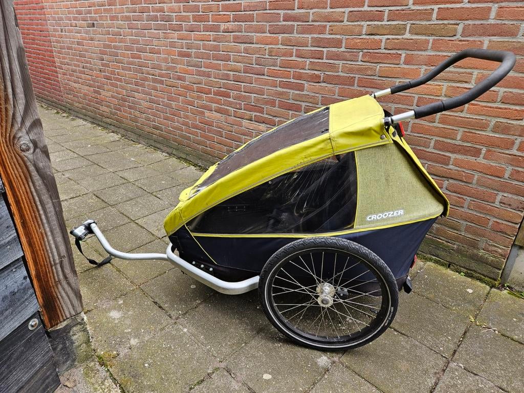 Croozer fietskar met babyzitjes (voor tweeling) joggerwiel, Fietsen en Brommers, Fietsaccessoires | Aanhangers en Karren, Ophalen