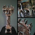 Antiek Chinees bronzen altaar in archaïstische stijl., Ophalen of Verzenden