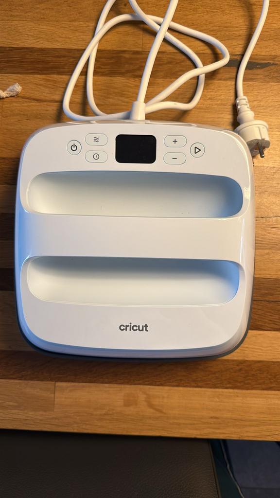Cricut EasyPress 3 EU (23x23cm) - Hittepers, Overige thema's, Ophalen of Verzenden, Zo goed als nieuw, Kunststof
