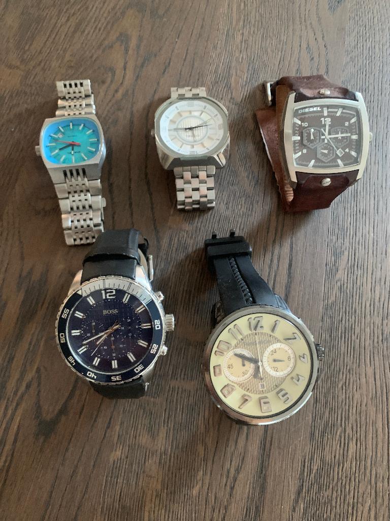 Horloges, Sieraden, Tassen en Uiterlijk, Horloges | Heren, Overige merken, Staal, Gebruikt, Staal