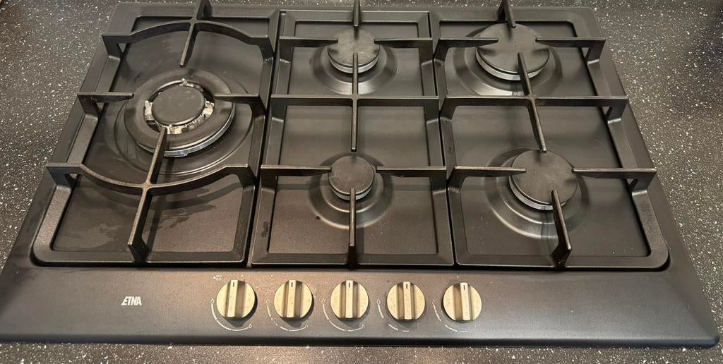 Etna gasstel 75x51 5 kookzones/pits incl aansluiting, Ophalen, Zo goed als nieuw, Gas, Vrijstaand