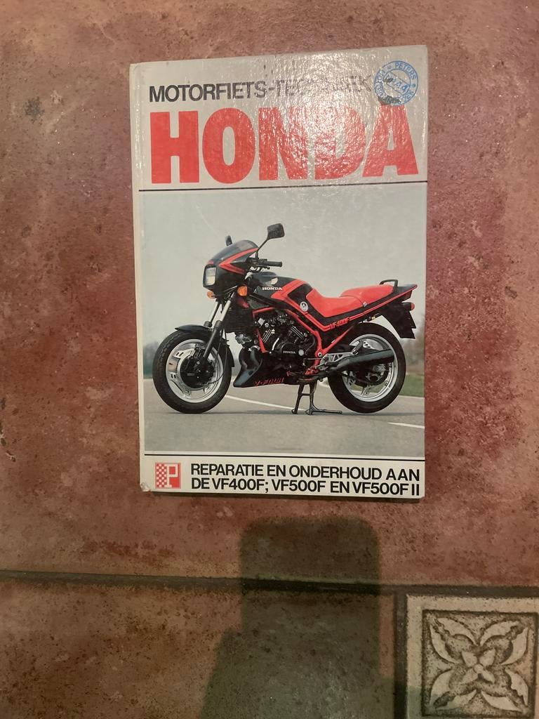 Honda VF 400, VF500-Techniek Reparatie & Onderhoud Boek, Ophalen of Verzenden, Honda