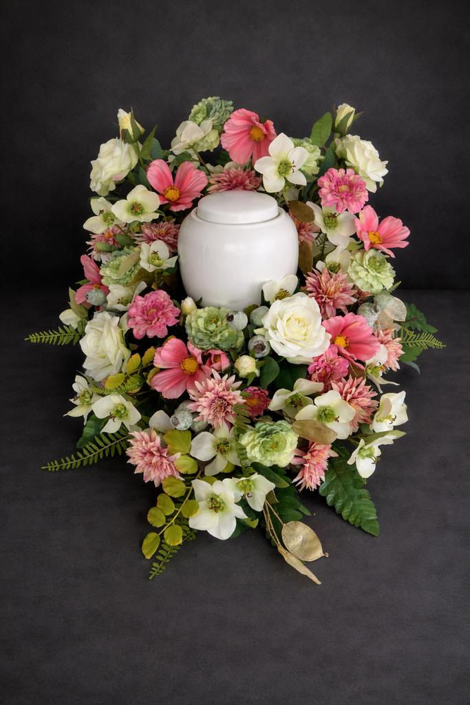 Urn decoratie zijdenbloemen - Waardige herinnering, Ophalen of Verzenden, Nieuw