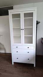 Hemnes vitrinekast, Ophalen, 50 tot 100 cm, Zo goed als nieuw, 150 tot 200 cm
