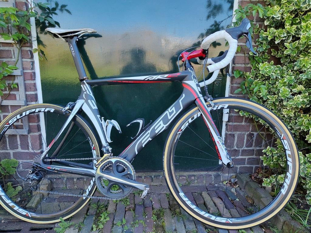 Felt AR2 56 dura ace, 28 inch, Gebruikt, Carbon, Meer dan 20 versnellingen