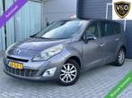 Renault Grand Scenic 2.0 Privilege 7personen., Euro 5, Gebruikt, Beige, 4 cilinders