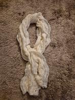 Witte gehaakte sjaal van Zara, Kleding | Dames, Mutsen, Sjaals en Handschoenen, Maat 38/40 (M), Zara, Ophalen of Verzenden, Zo goed als nieuw