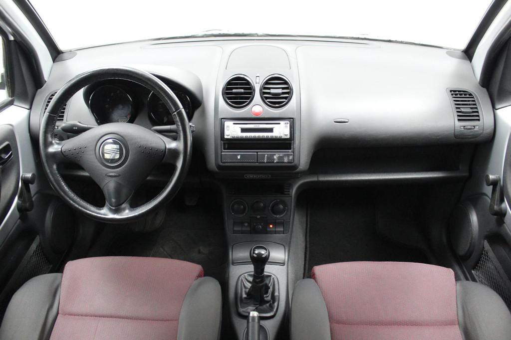 Seat Arosa 1.4i Stella | Stuurbekrachtiging | Sportvelgen |, Auto's, Seat, Voorwielaandrijving, 450 kg, Gebruikt, 31 €/maand