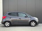 Kia Venga 1.4 CVVT Plus Pack Bj013 5Drs Navi Airco Trekhaak, Auto's, Voorwielaandrijving, Euro 5, Stof, Gebruikt