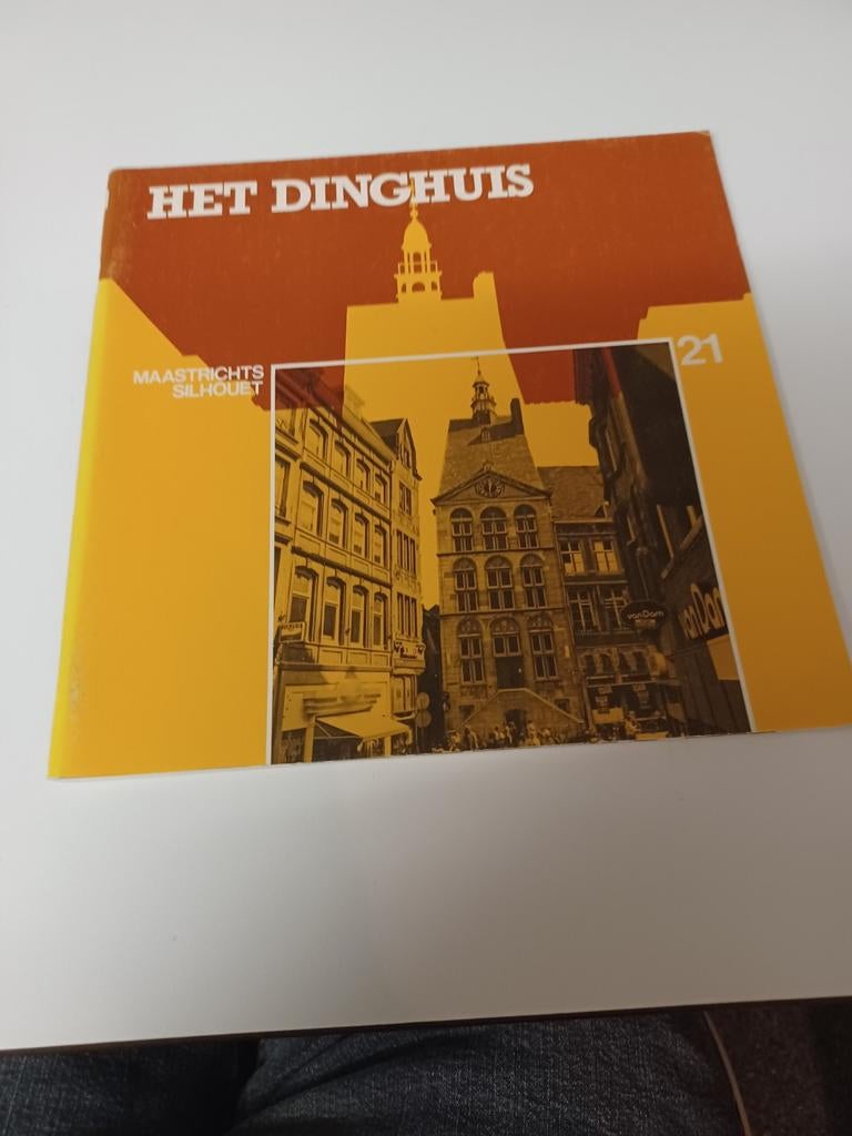 Het Dinghuis Maastrichts Silhouet 21, Boeken, Ophalen of Verzenden