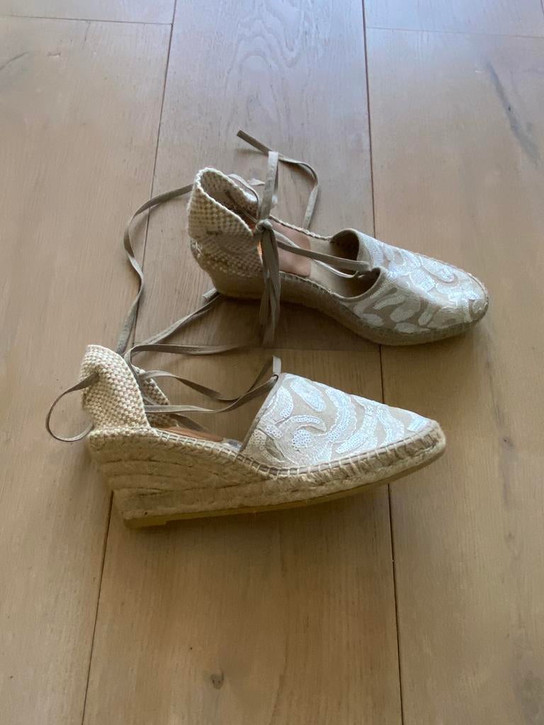 Kana sleehak 41 nieuw, Wit, Nieuw, Sandalen of Muiltjes, Ophalen of Verzenden