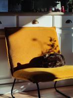 Okergele stoel met ribbelstof, Ophalen, Zo goed als nieuw, Overige kleuren, Eén