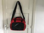 Computertas rood, Computers en Software, Laptoptassen, Ophalen, 17 inch of meer, Gebruikt