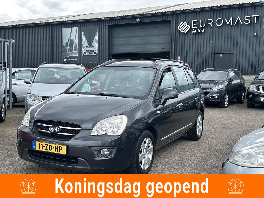 Kia Carens 2.0 CVVT X-ecutive Airco Nieuw apk Trekhaak PDC, Auto's, Kia, Voorwielaandrijving, 1998 cc, Stof, Gebruikt