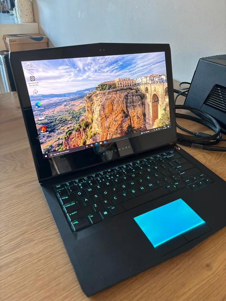 ALIENWARE gaming laptop| OLED. i7. GTX1060-6G. 32GB RAM!, Computers en Software, Windows Laptops, Zo goed als nieuw, 13 inch, SSD