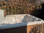 Jacuzzi - Ideaal voor de handige liefhebber, Ophalen, Gebruikt, Vast