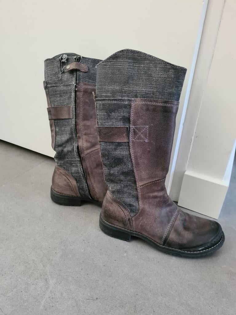 Laarzen maat 35, Kleding | Dames, Schoenen, Hoge laarzen, Bruin, Ophalen of Verzenden, Zo goed als nieuw