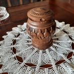 Antieke tabakspot hout met prachtig houtsnijwerk, Antiek en Kunst, Ophalen of Verzenden